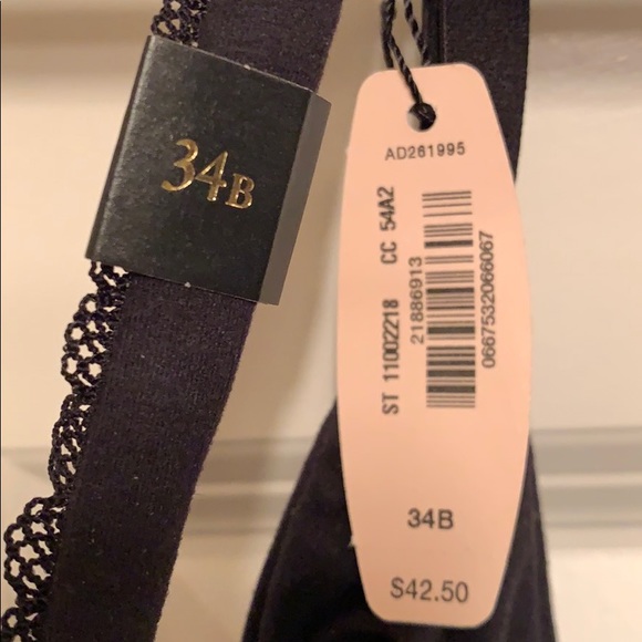 Victoria’s Secret wireless bra - Picture 2 of 4